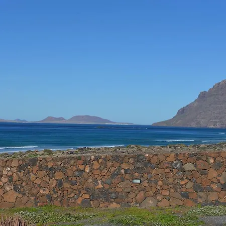 Taguluche Villa Famara