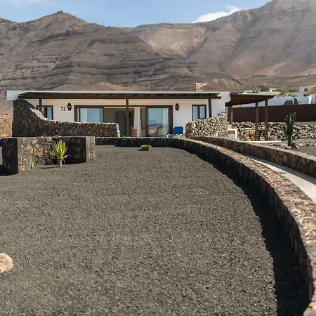 Taguluche Villa *
