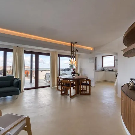 Taguluche Villa *